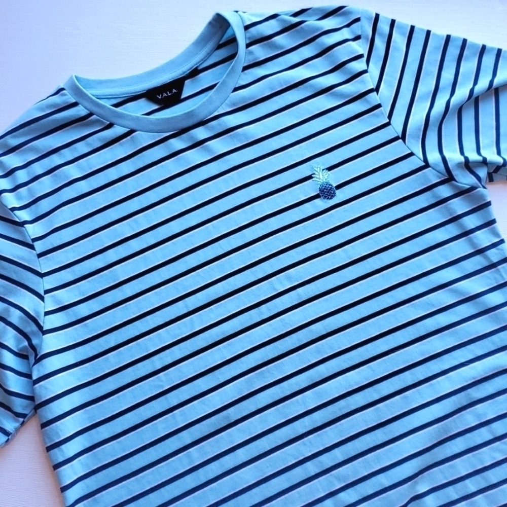 V.A.L.A. Aqua Navy Striped Pineapple Tee L NWOT